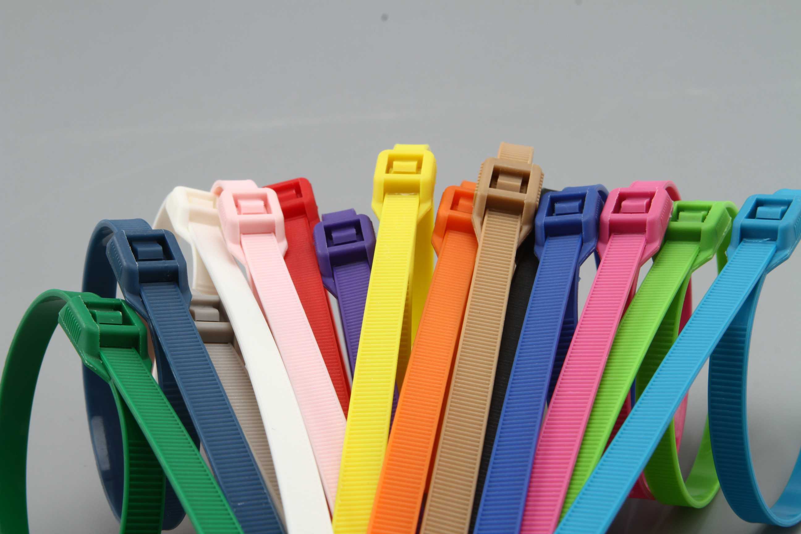 Cravatta per cavo in nylon aeronautico